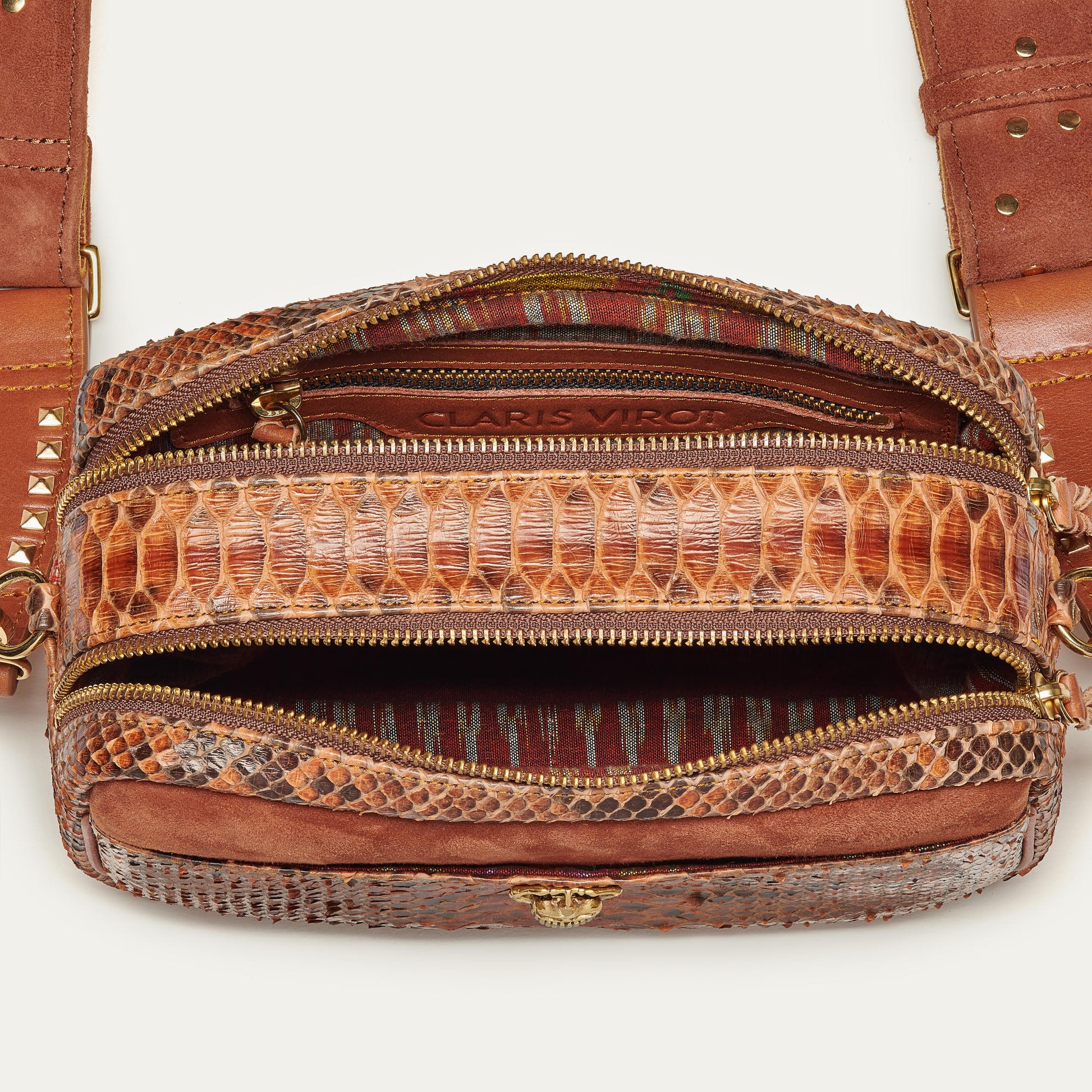 Sac Lily