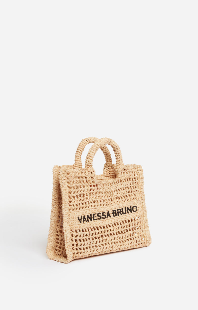 Petit panier en raphia