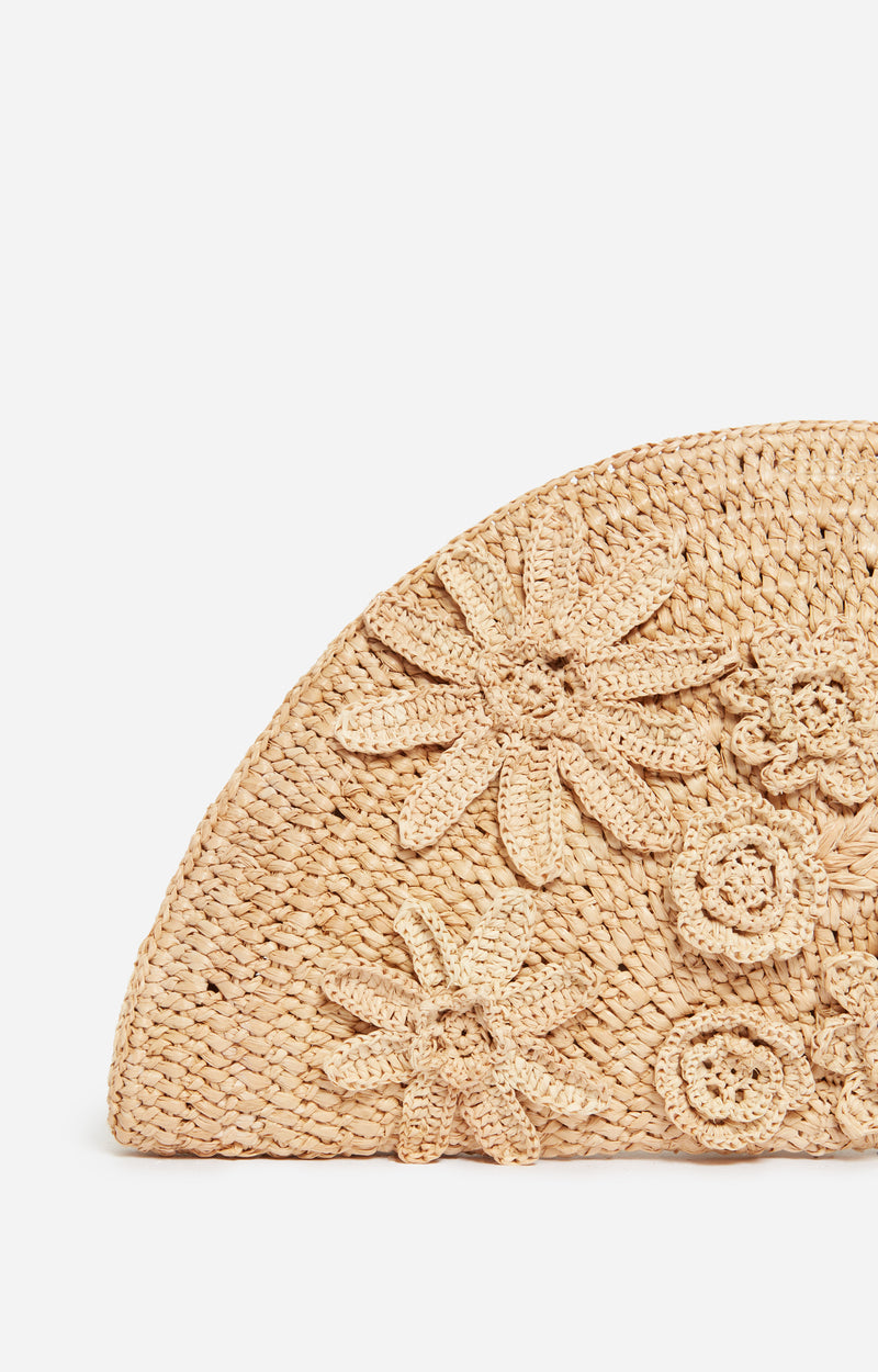 Pochette en raphia