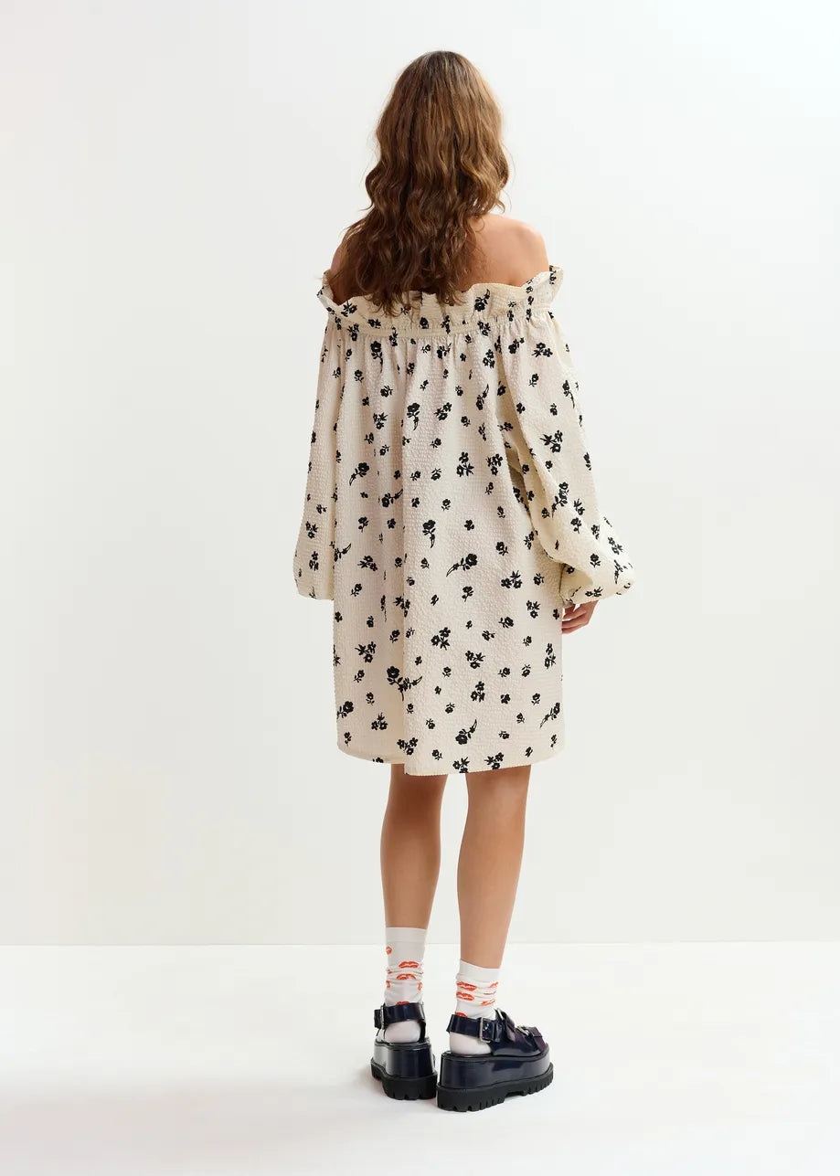 Robe à épaules dénudées Jiskers