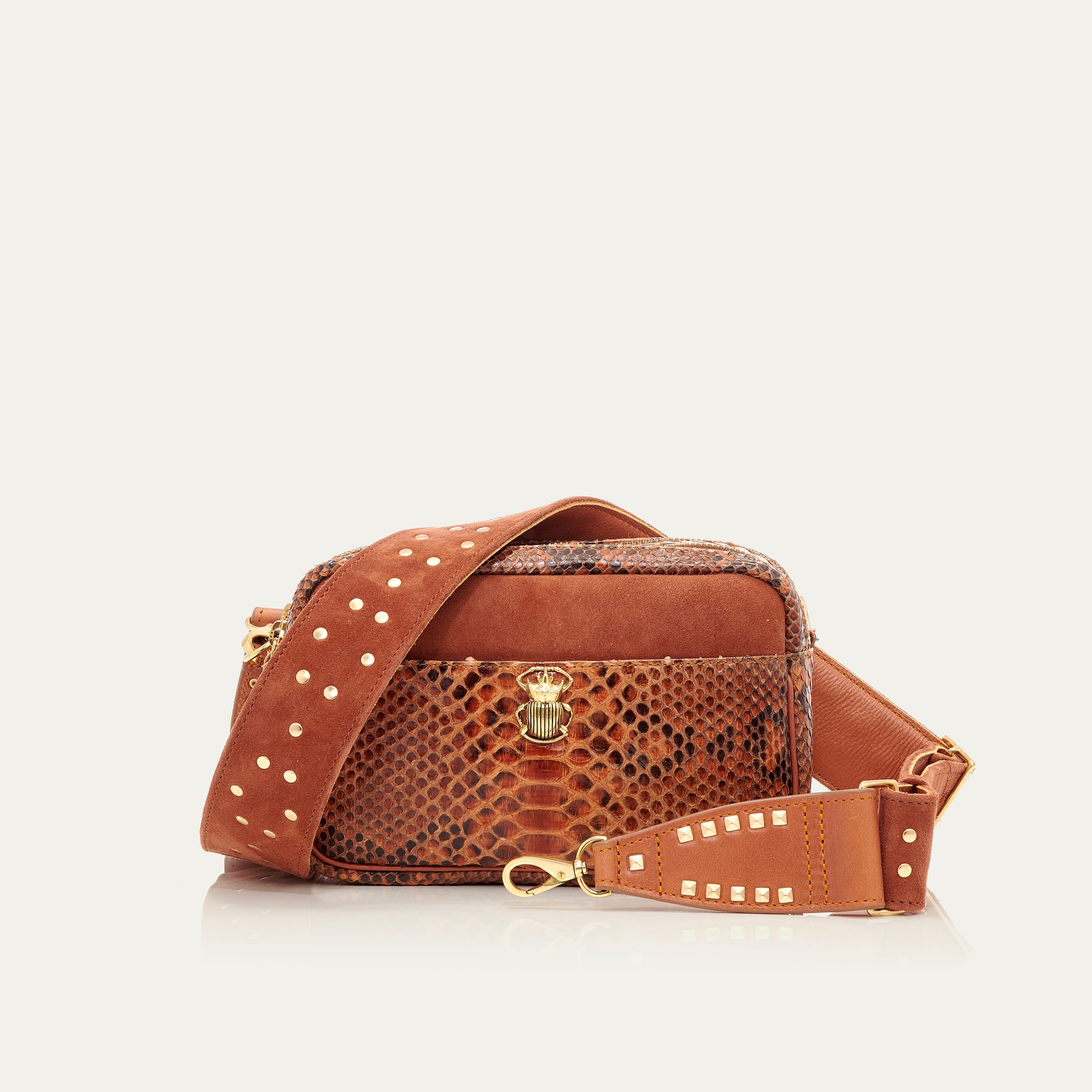 Sac Lily
