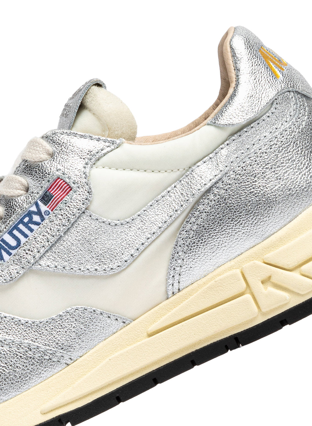 Reelwind - White Silver