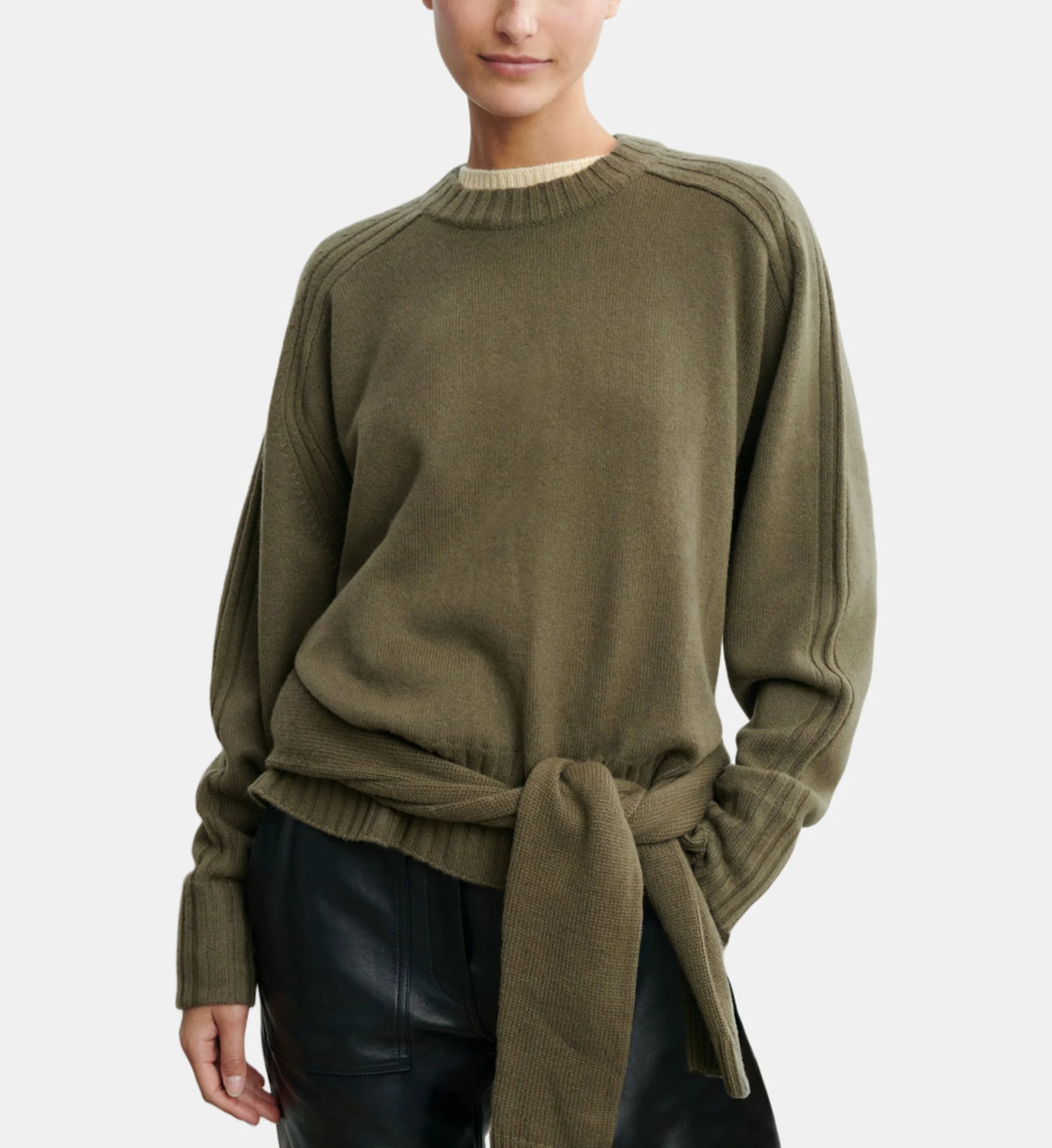 Pull col rond en cachemire côtelé