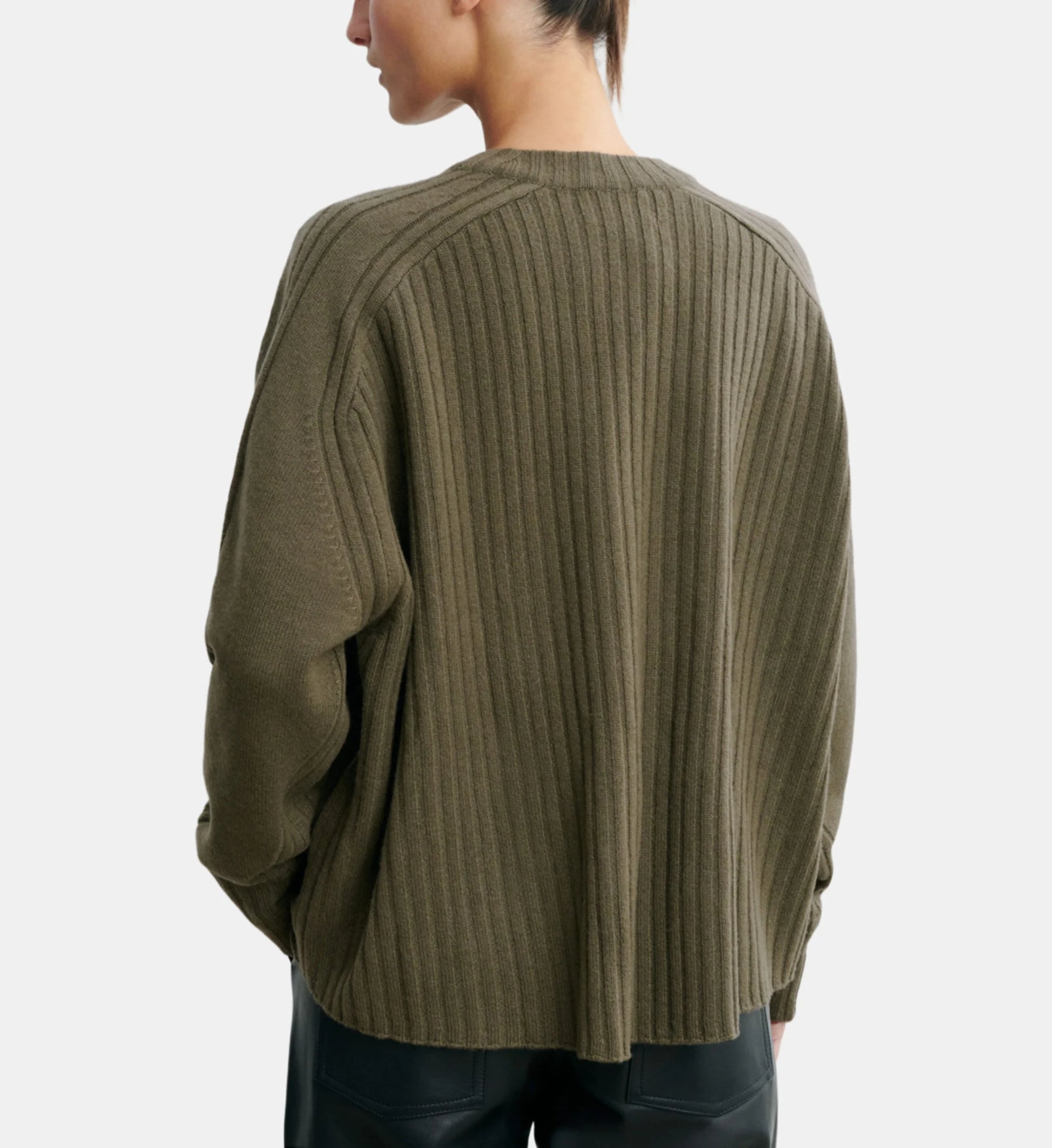 Pull col rond en cachemire côtelé