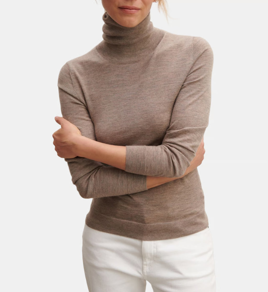 Pull col roulé ultrafin