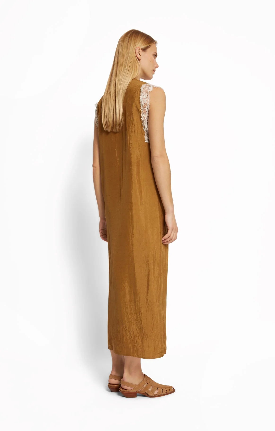 Robe Tilda